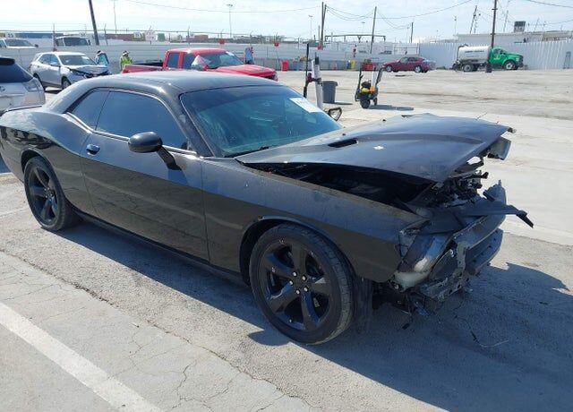 2014 DODGE Challenger