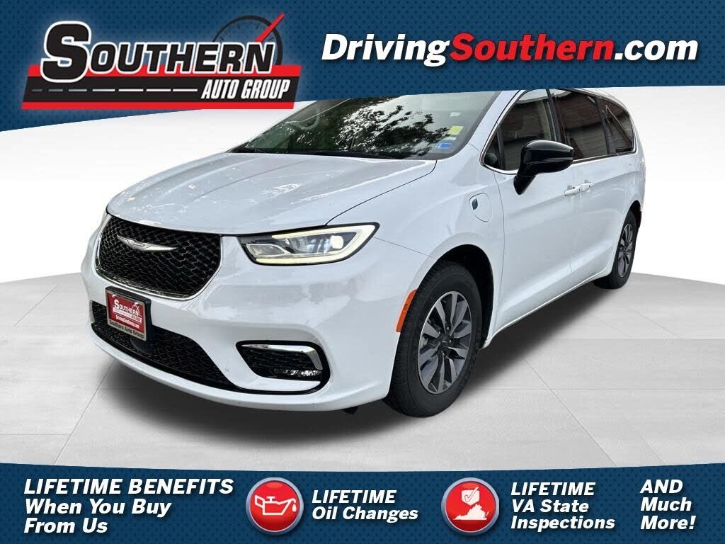 2024 CHRYSLER Pacifica