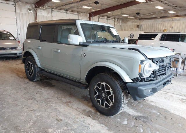 2024 FORD Bronco