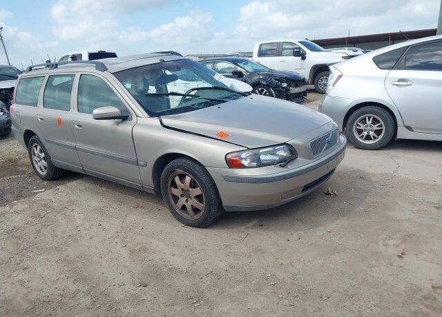 2004 VOLVO V70