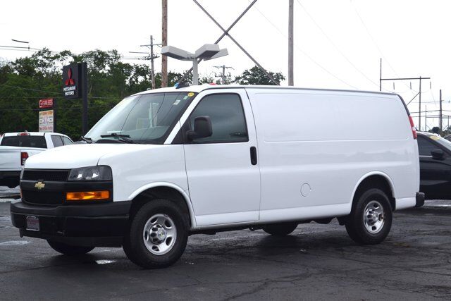 2021 CHEVROLET Express