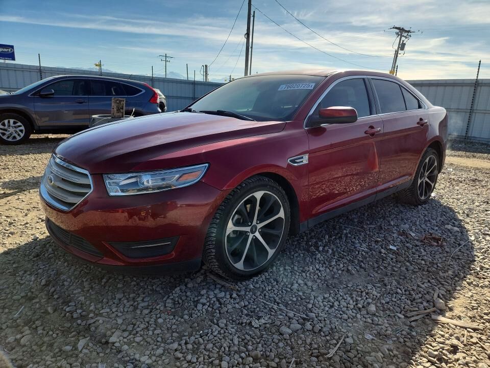 2015 FORD Taurus