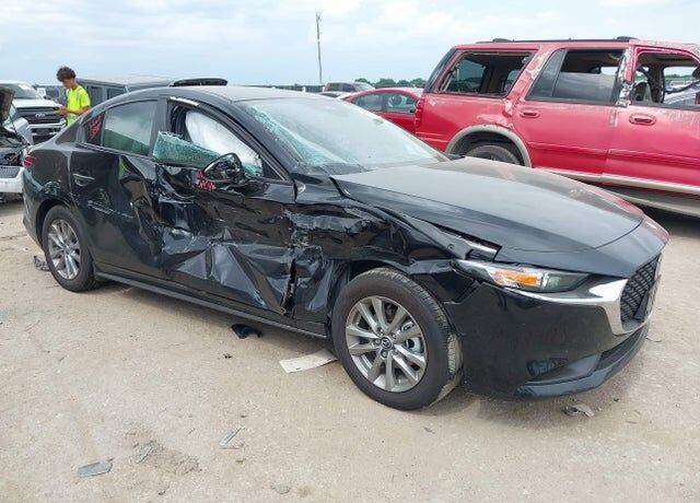 2026 MAZDA Mazda3