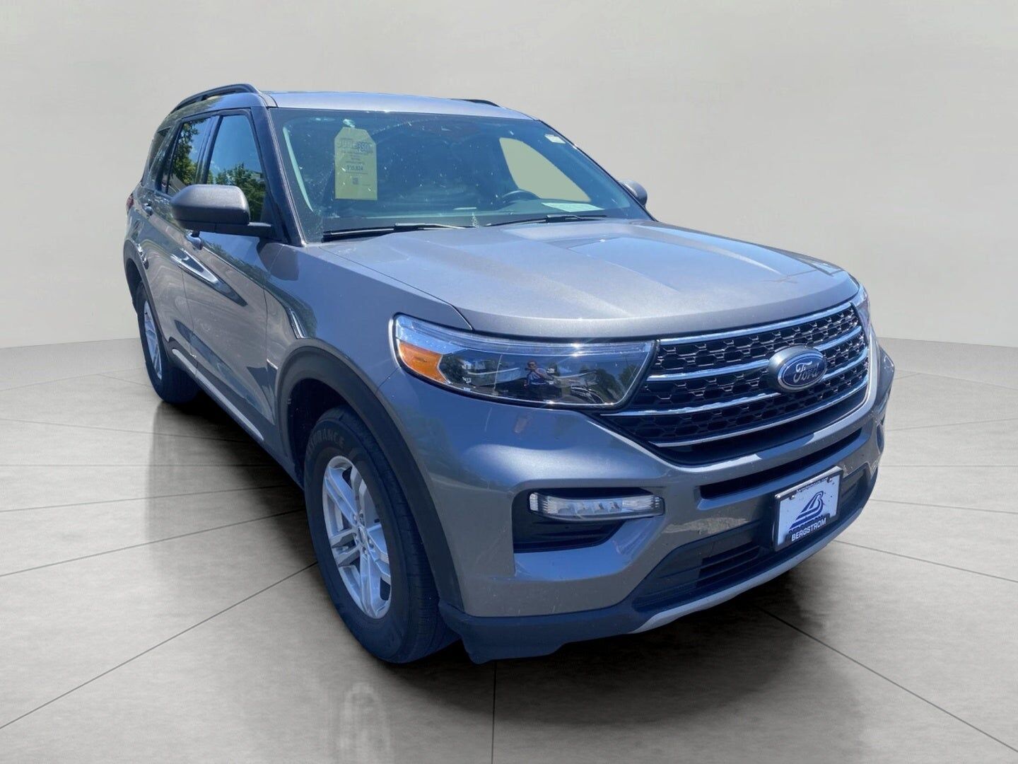 2024 FORD Explorer