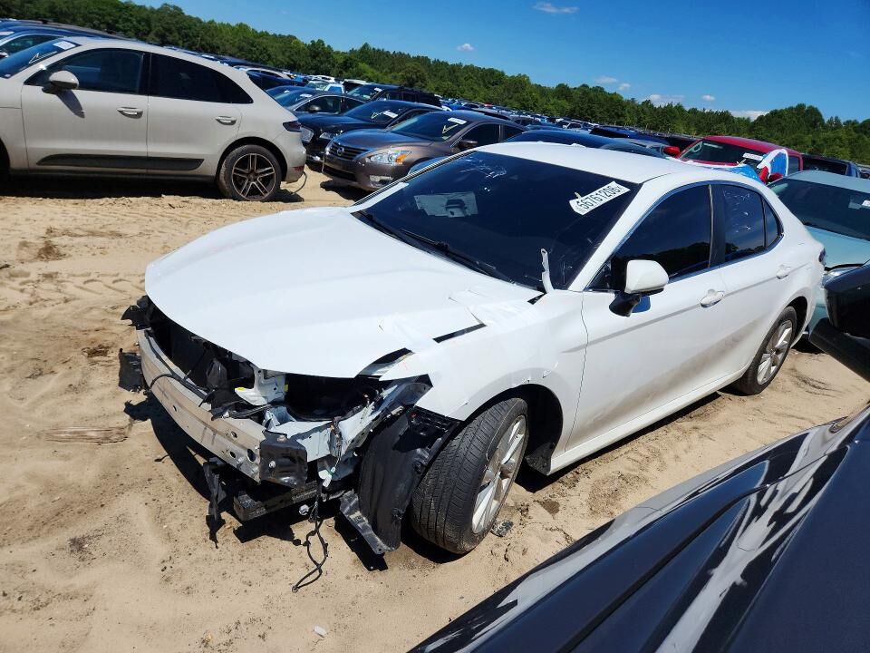 2022 TOYOTA Camry
