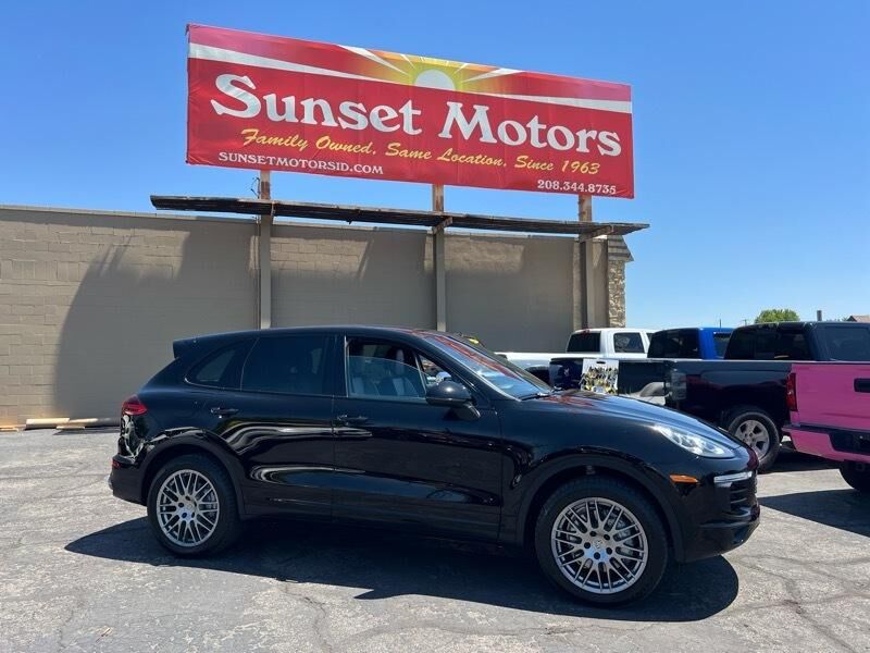2018 PORSCHE Cayenne