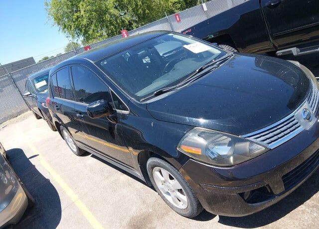 2009 NISSAN Versa