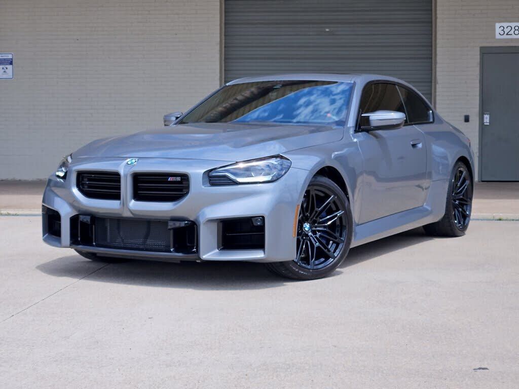 2025 BMW M2