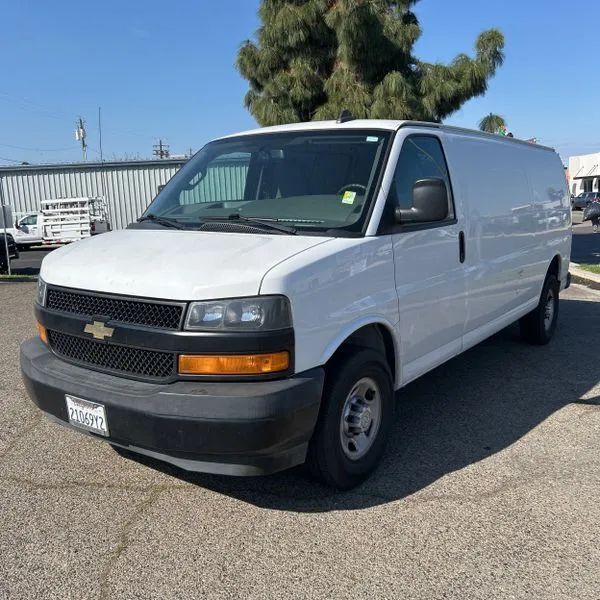 2019 CHEVROLET Express
