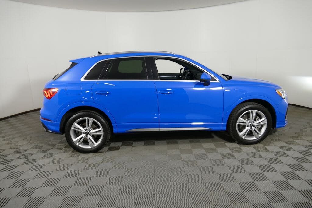 2022 Audi Q3