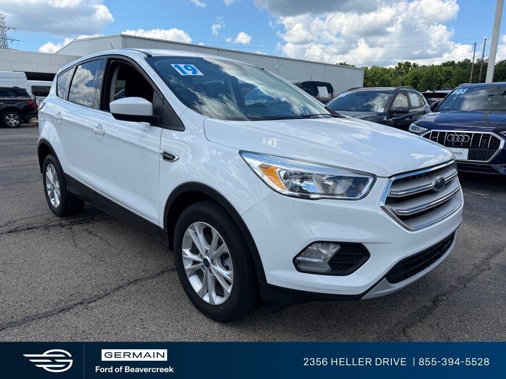 2019 FORD Escape