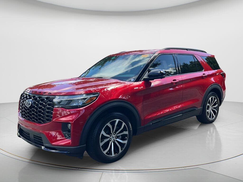 2025 FORD Explorer