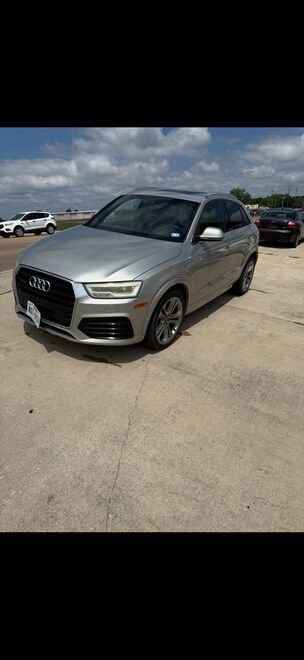2016 Audi Q3