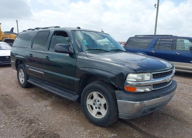2004 CHEVROLET Suburban