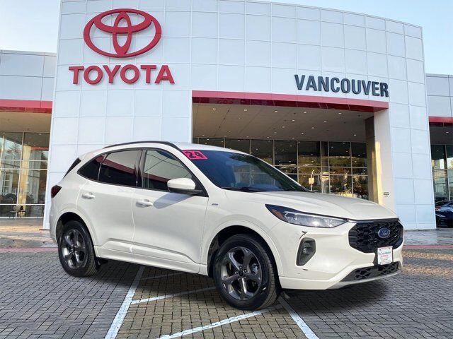 2024 FORD Escape
