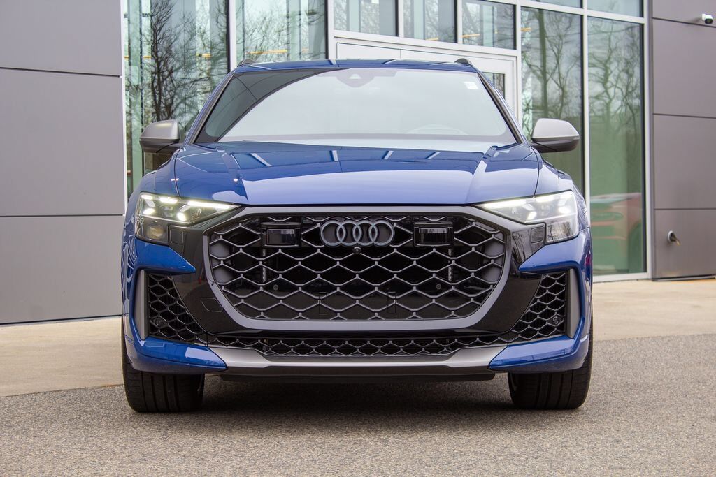 2025 Audi RS Q8