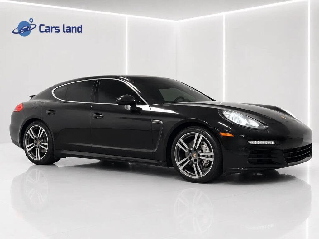2014 PORSCHE Panamera