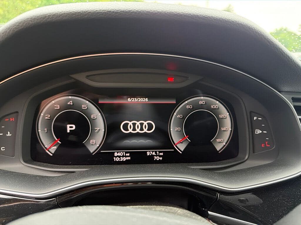 2025 Audi Q8