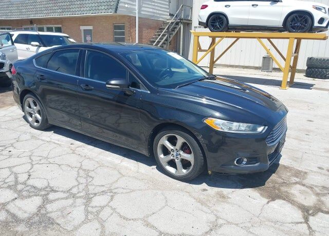 2013 FORD Fusion
