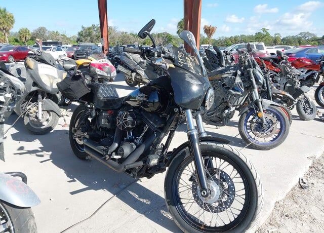 2015 HARLEY DAVIDSON FXDB103 / Dyna Street Bob