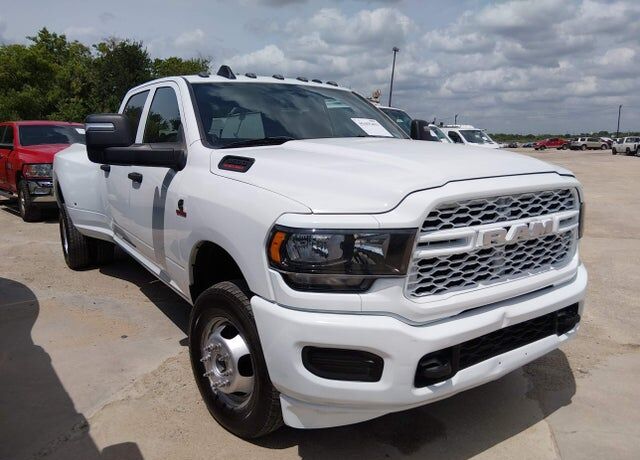 2023 RAM 3500