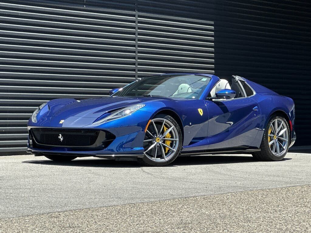 2022 FERRARI 812GTS