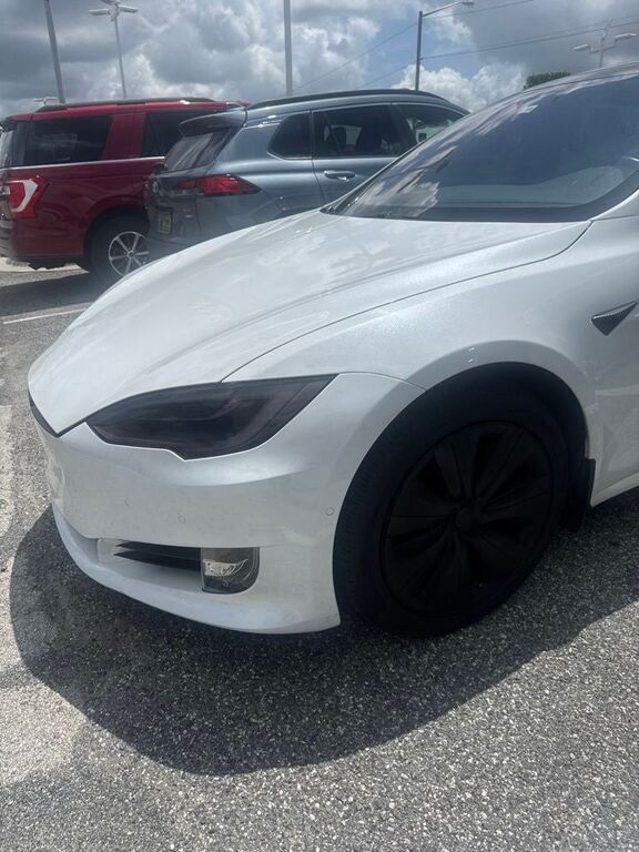 2021 TESLA Model S