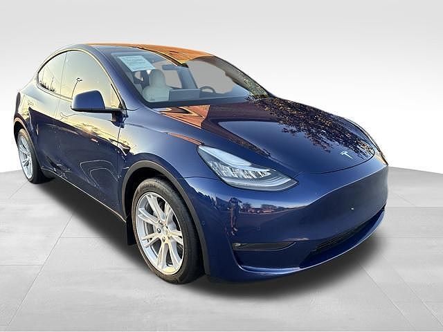 2021 TESLA Model Y