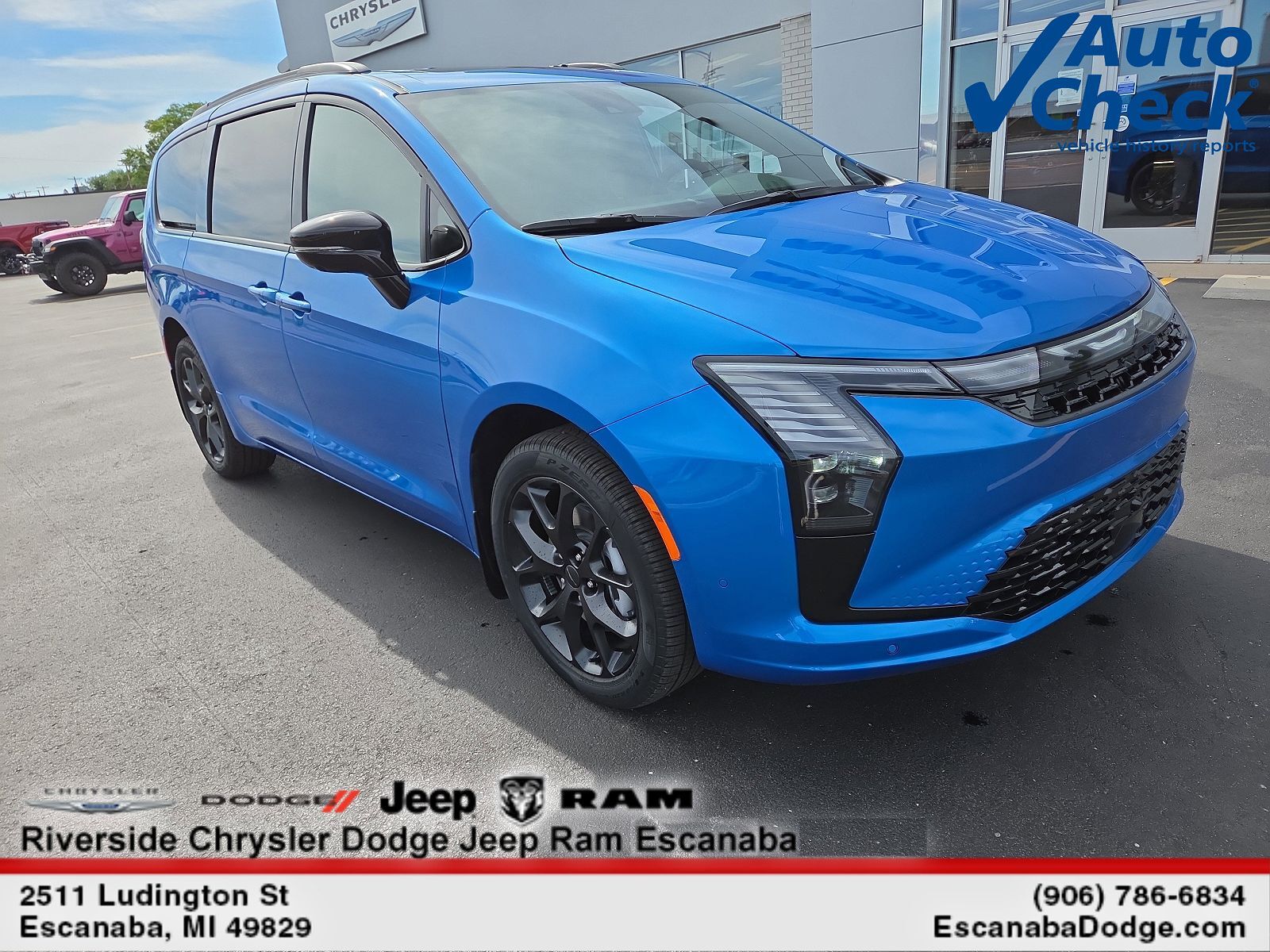 2027 CHRYSLER Pacifica