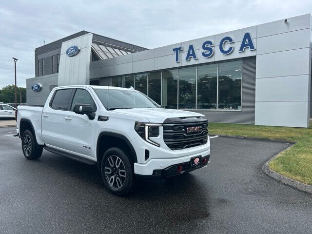 2025 GMC Sierra