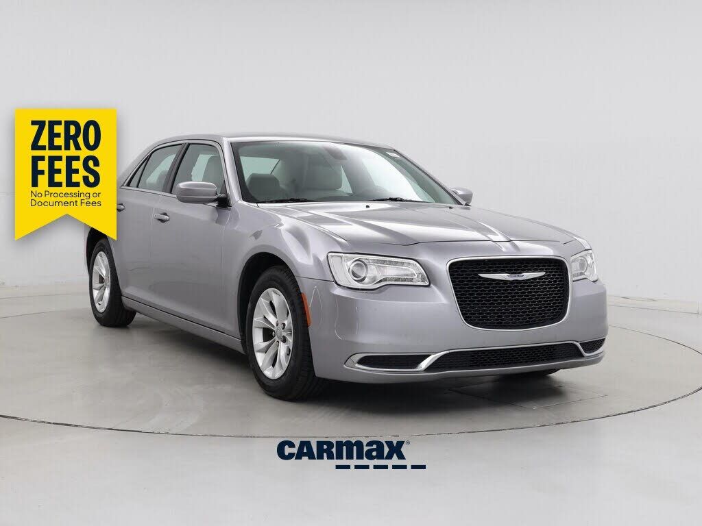 2016 CHRYSLER 300
