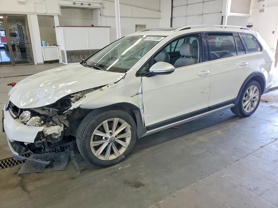 2018 VOLKSWAGEN Golf Alltrack