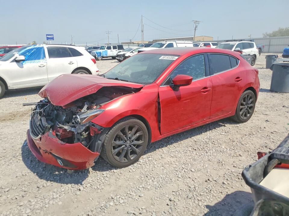 2016 MAZDA Mazda3
