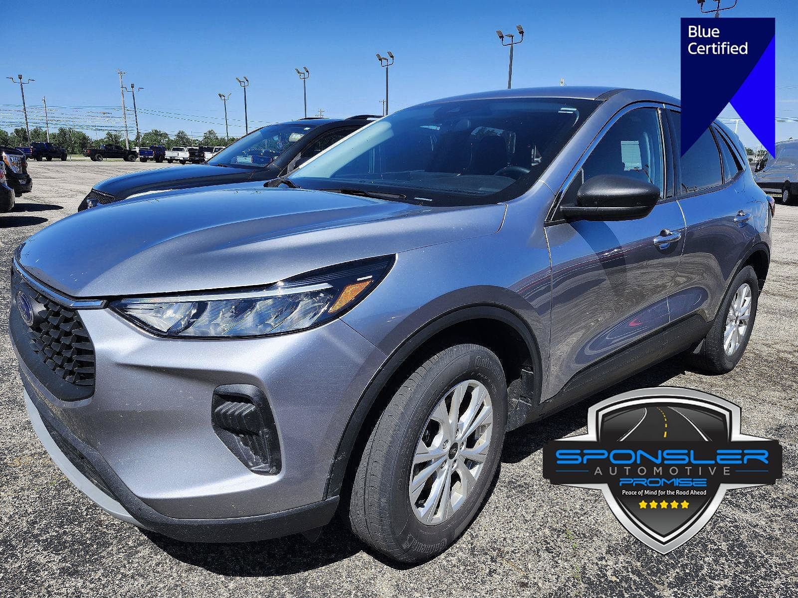 2024 FORD Escape