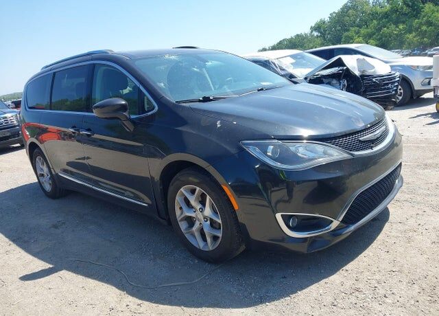 2018 CHRYSLER Pacifica