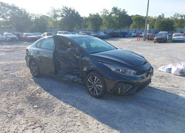 2024 KIA Forte