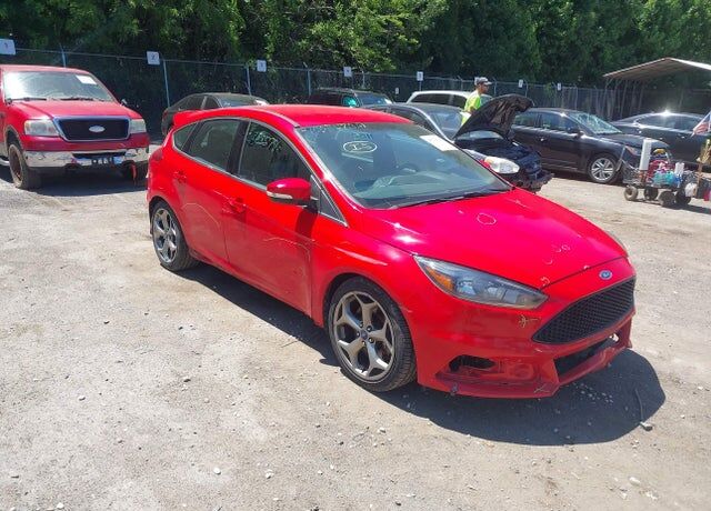 2017 FORD Focus