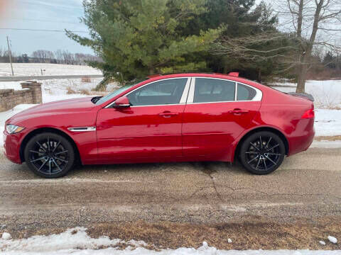 2018 JAGUAR XE