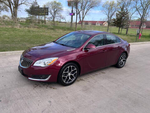 2017 BUICK Regal