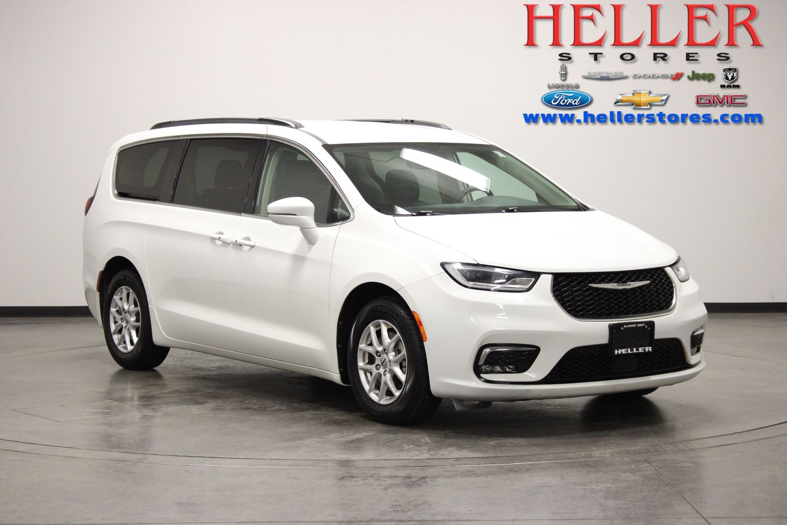 2022 CHRYSLER Pacifica