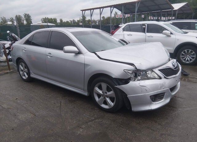 2010 TOYOTA Camry