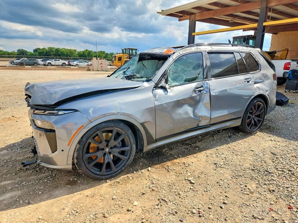 2026 BMW X7