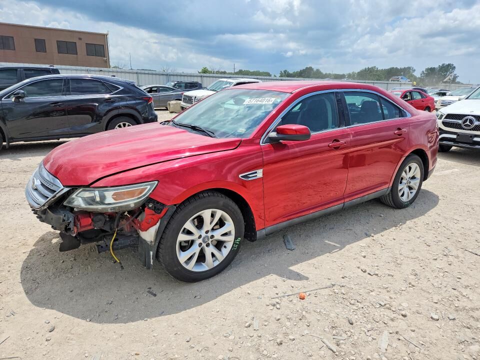 Ford Taurus