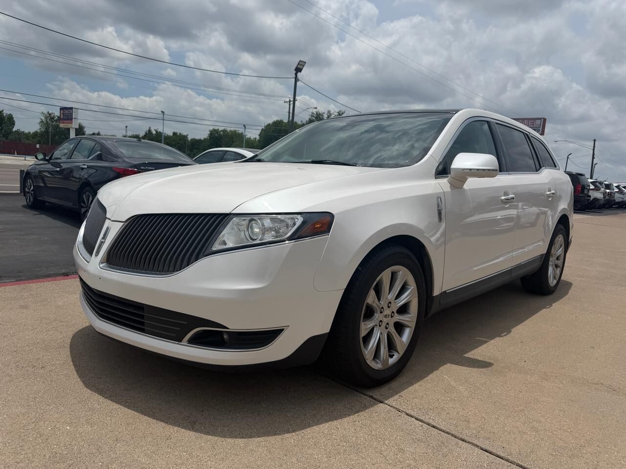 2015 LINCOLN MKT