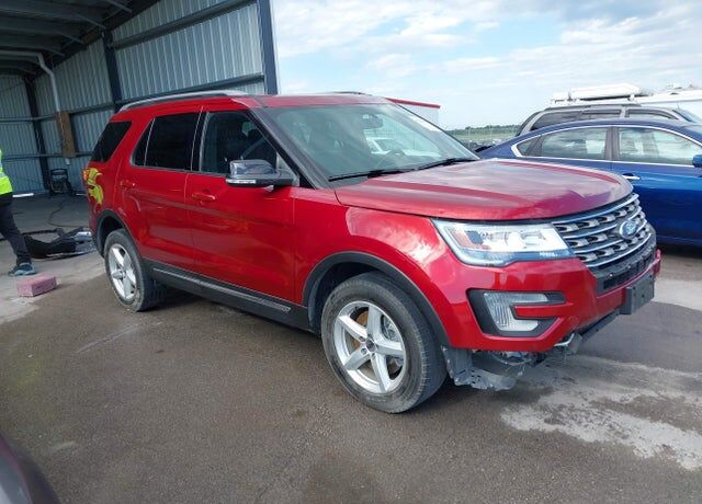 2017 FORD Explorer