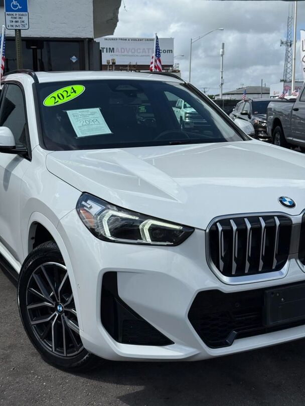 2024 BMW X1