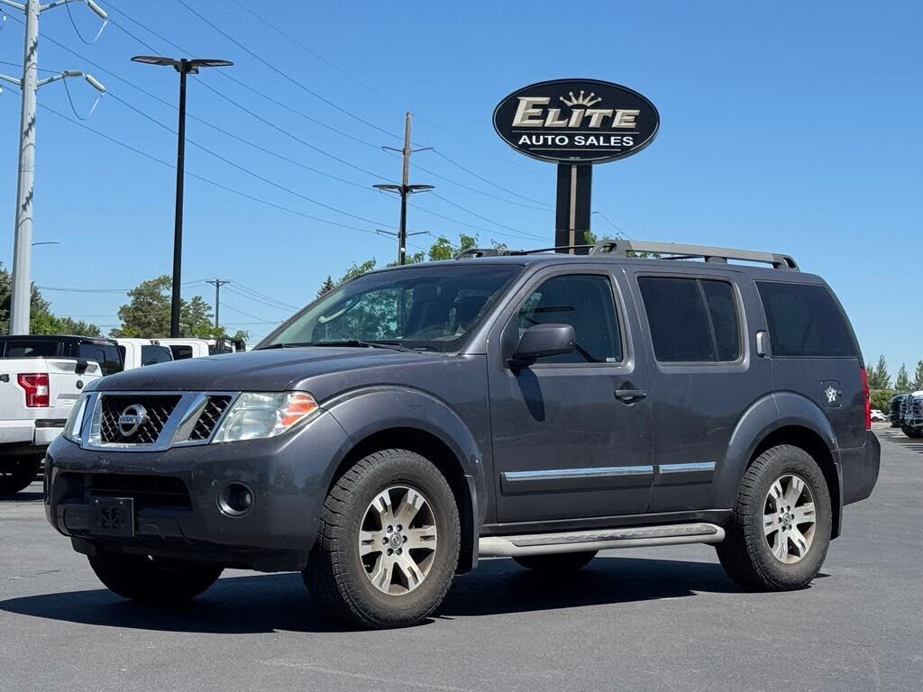 2012 NISSAN Pathfinder