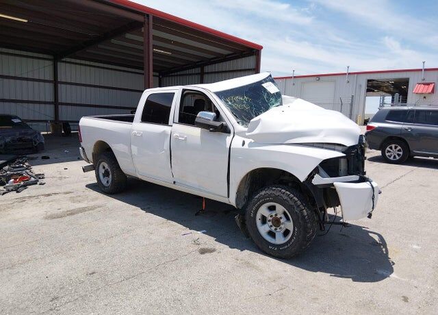 2012 DODGE Ram