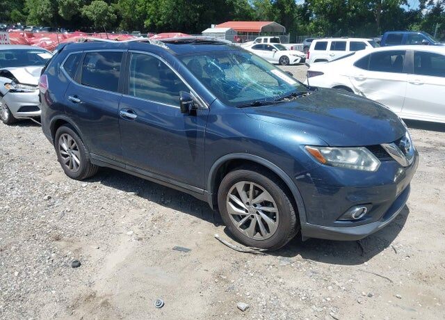 2015 NISSAN Rogue