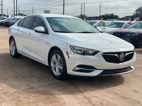 2018 BUICK Regal